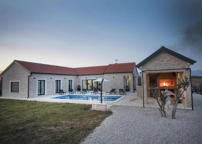Willa Mala Zadarvillas Privlaka (Zadar)